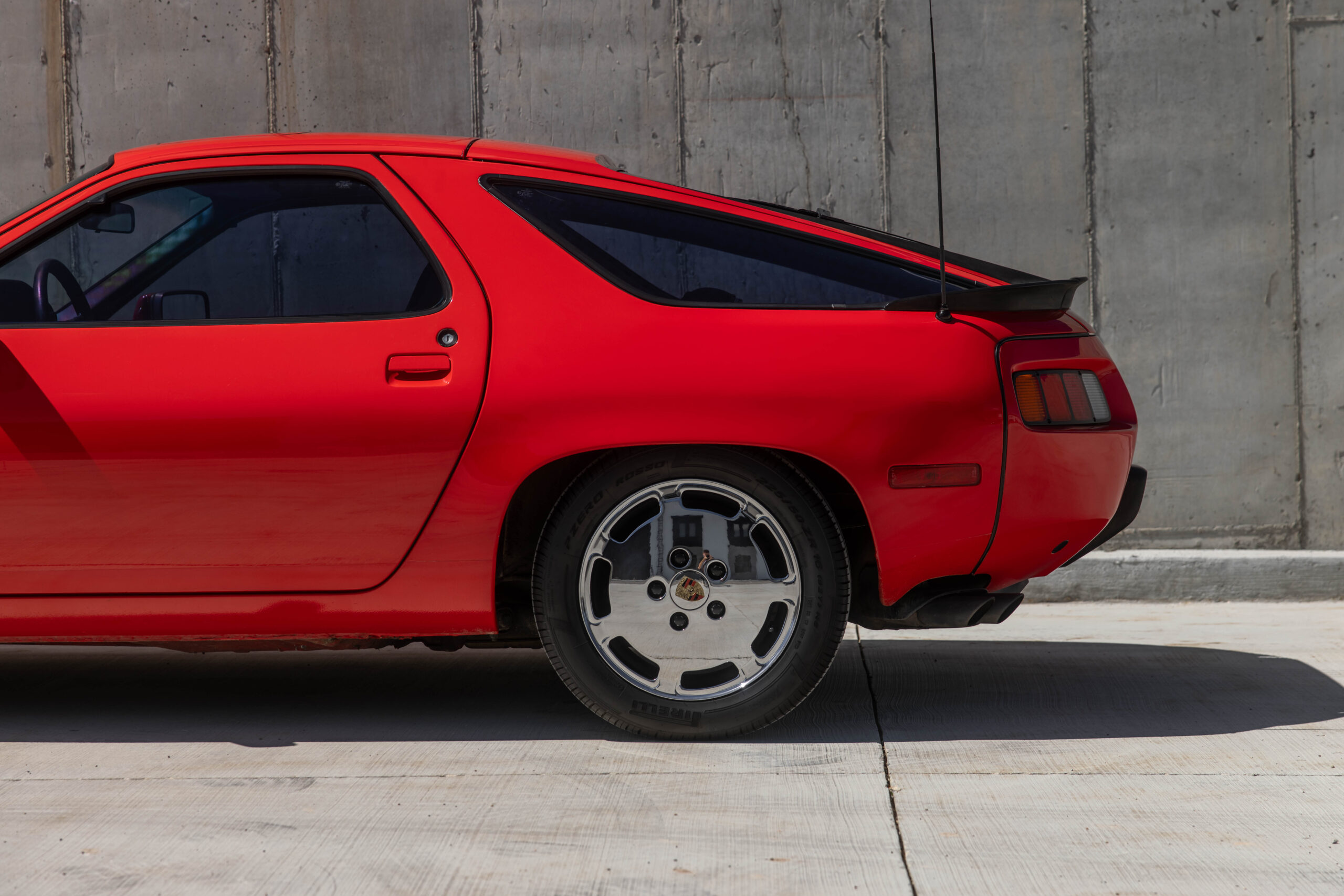 Image of Porsche 928