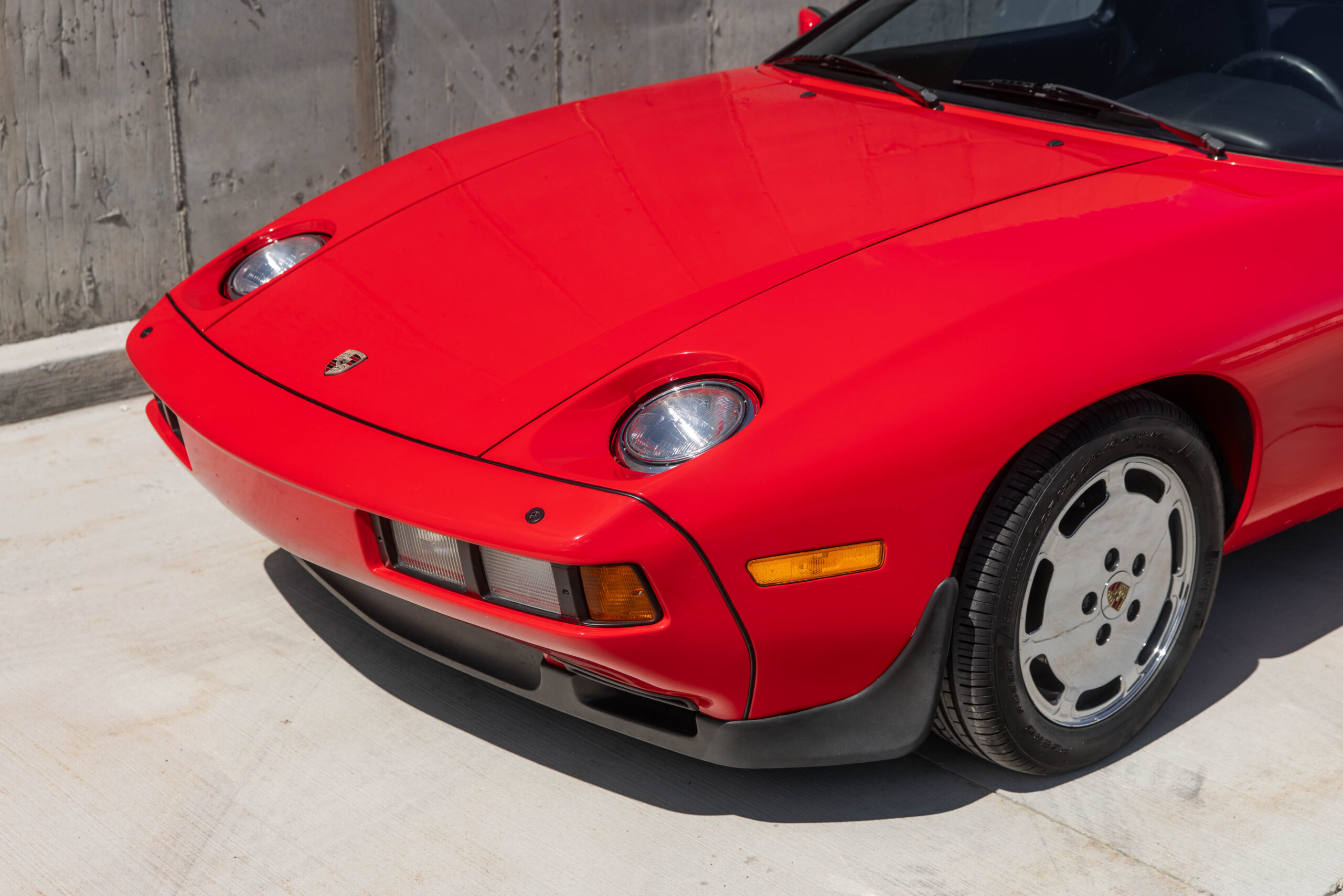 Image of Porsche 928