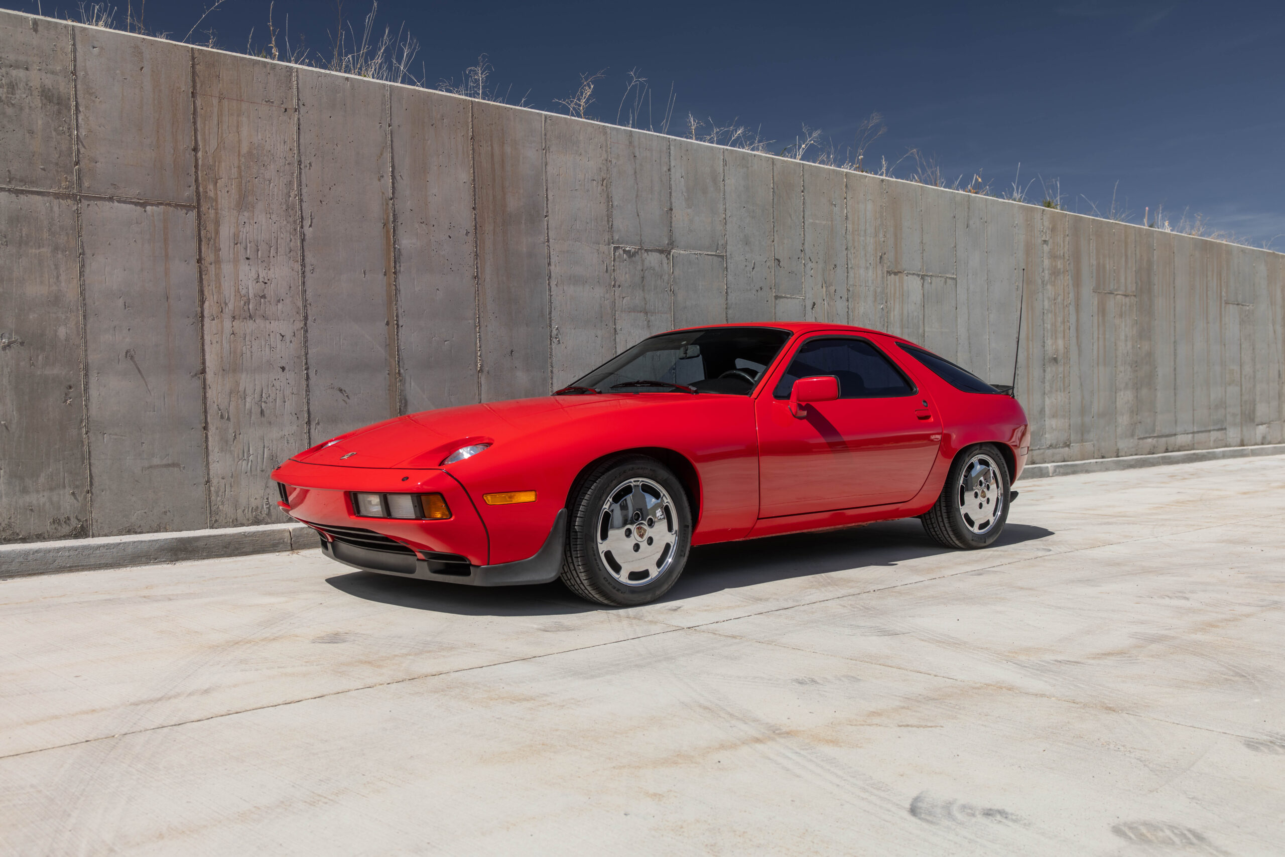 Image of Porsche 928