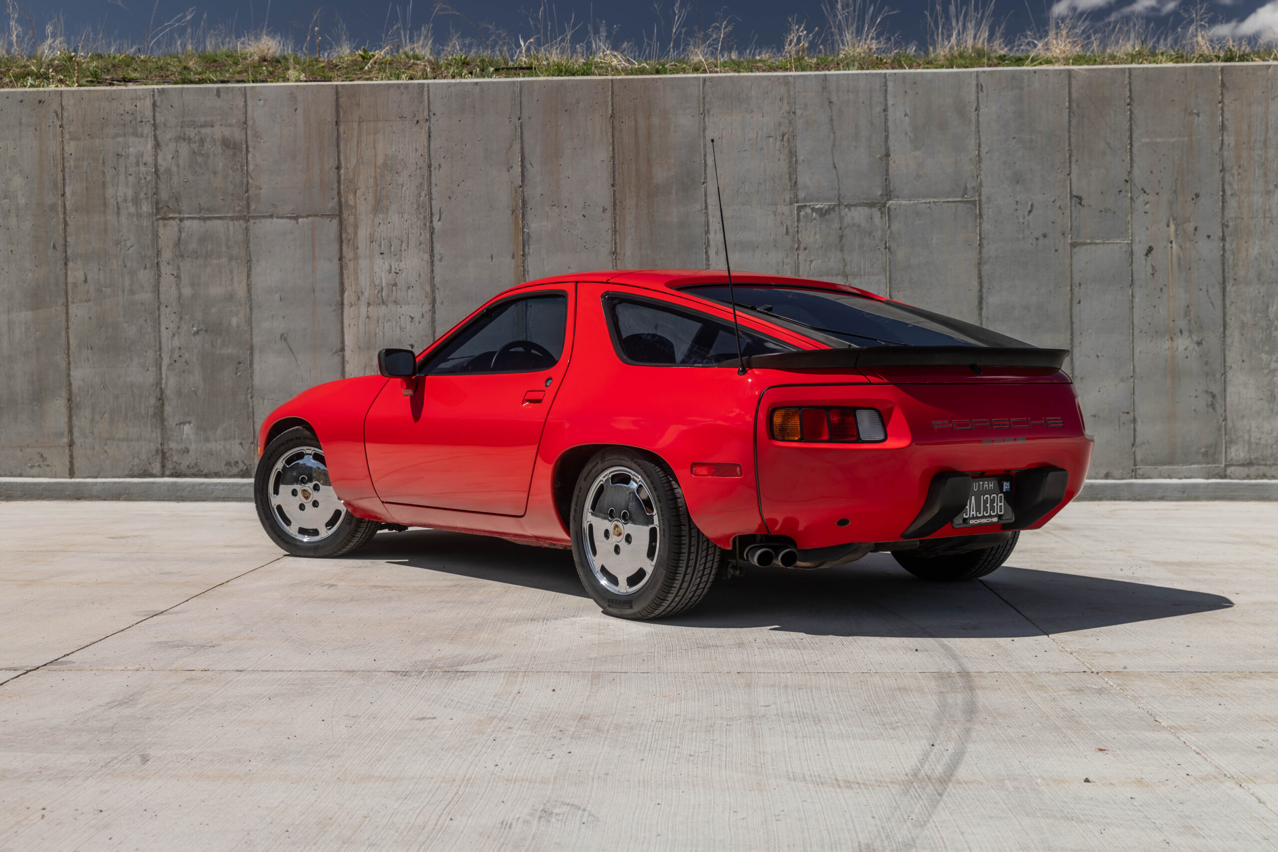 Image of Porsche 928