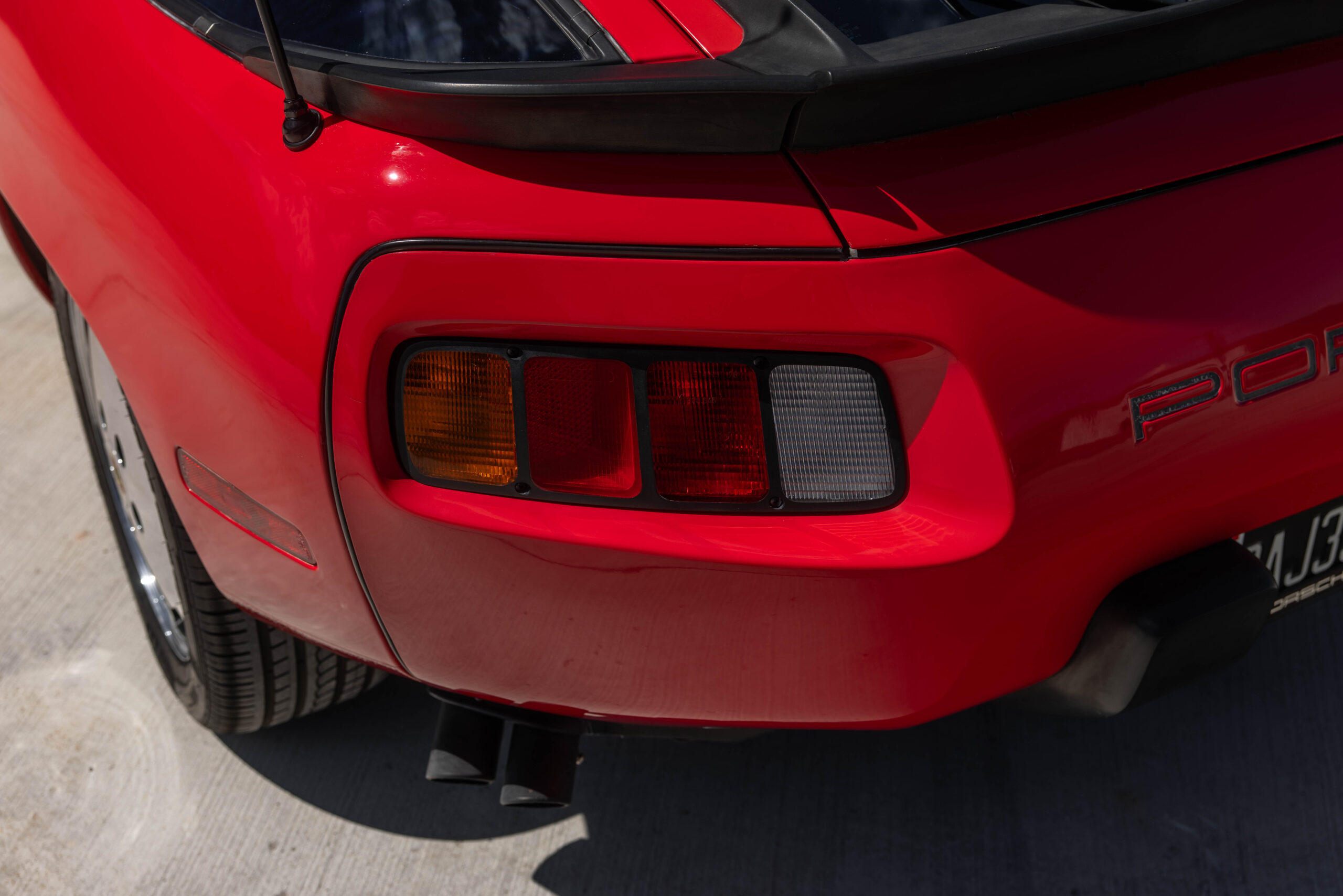 Image of Porsche 928
