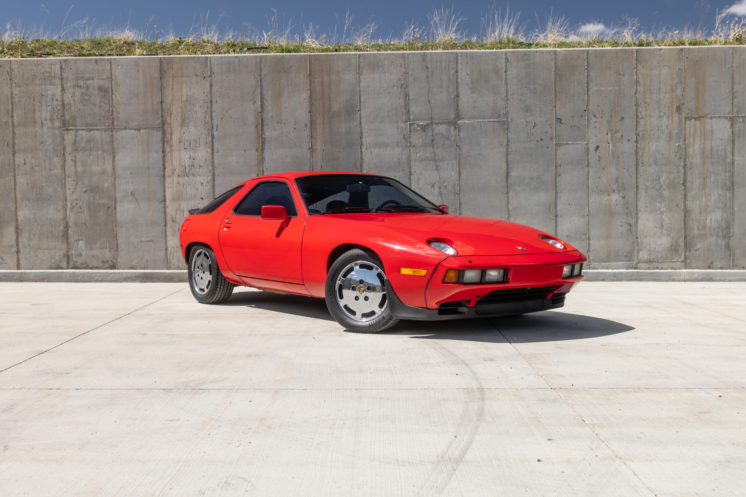 Image of Porsche 928
