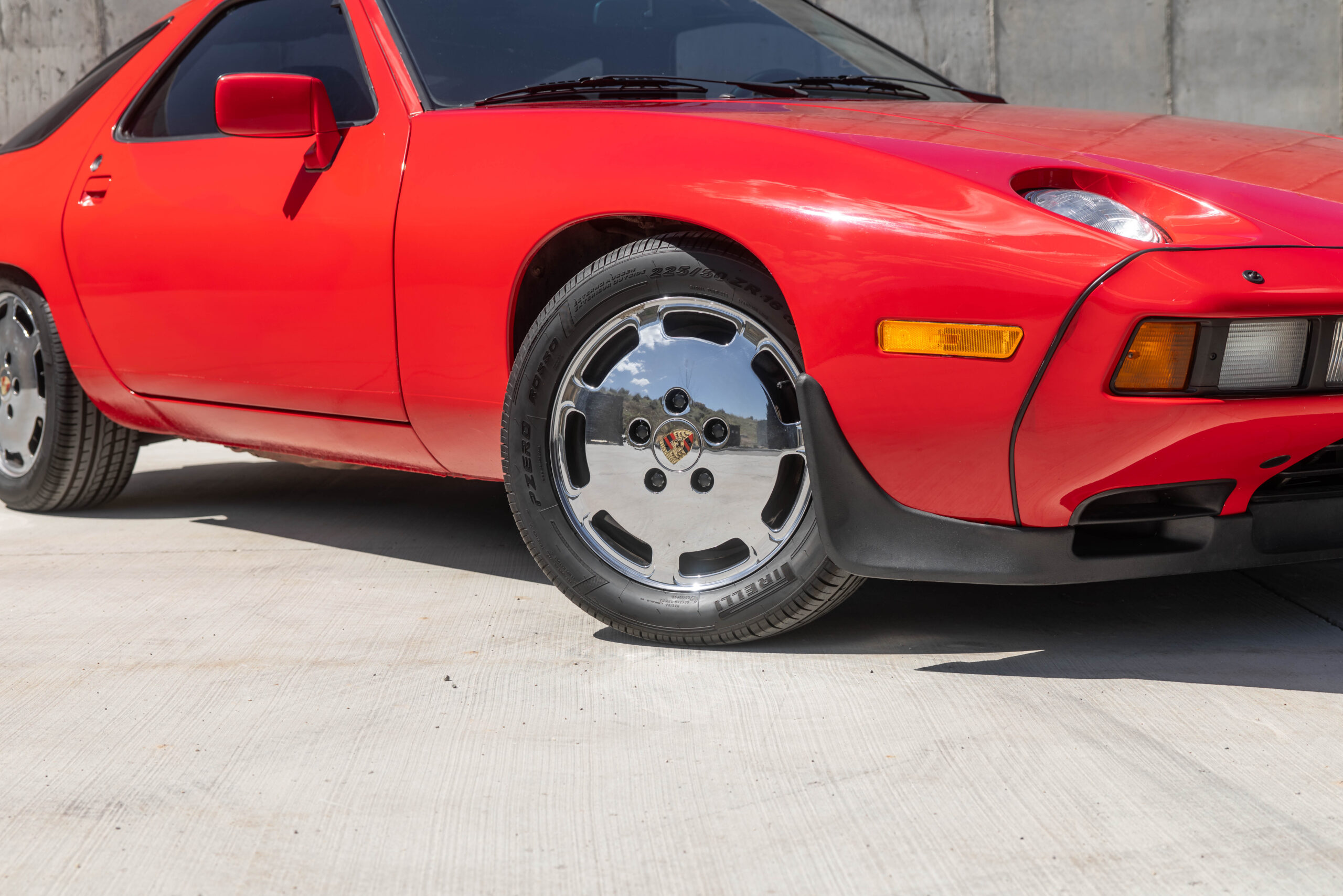 Image of Porsche 928
