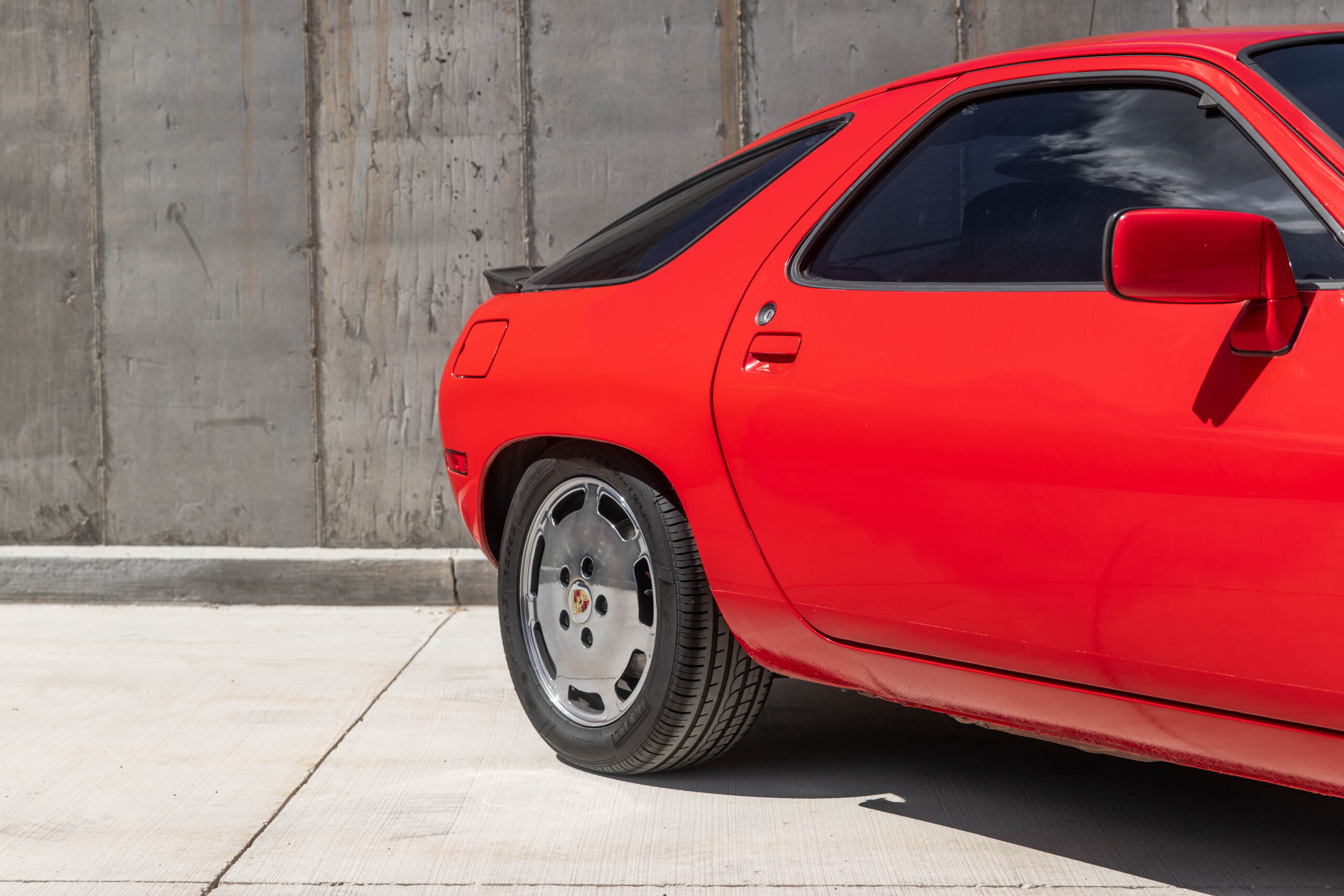 Image of Porsche 928