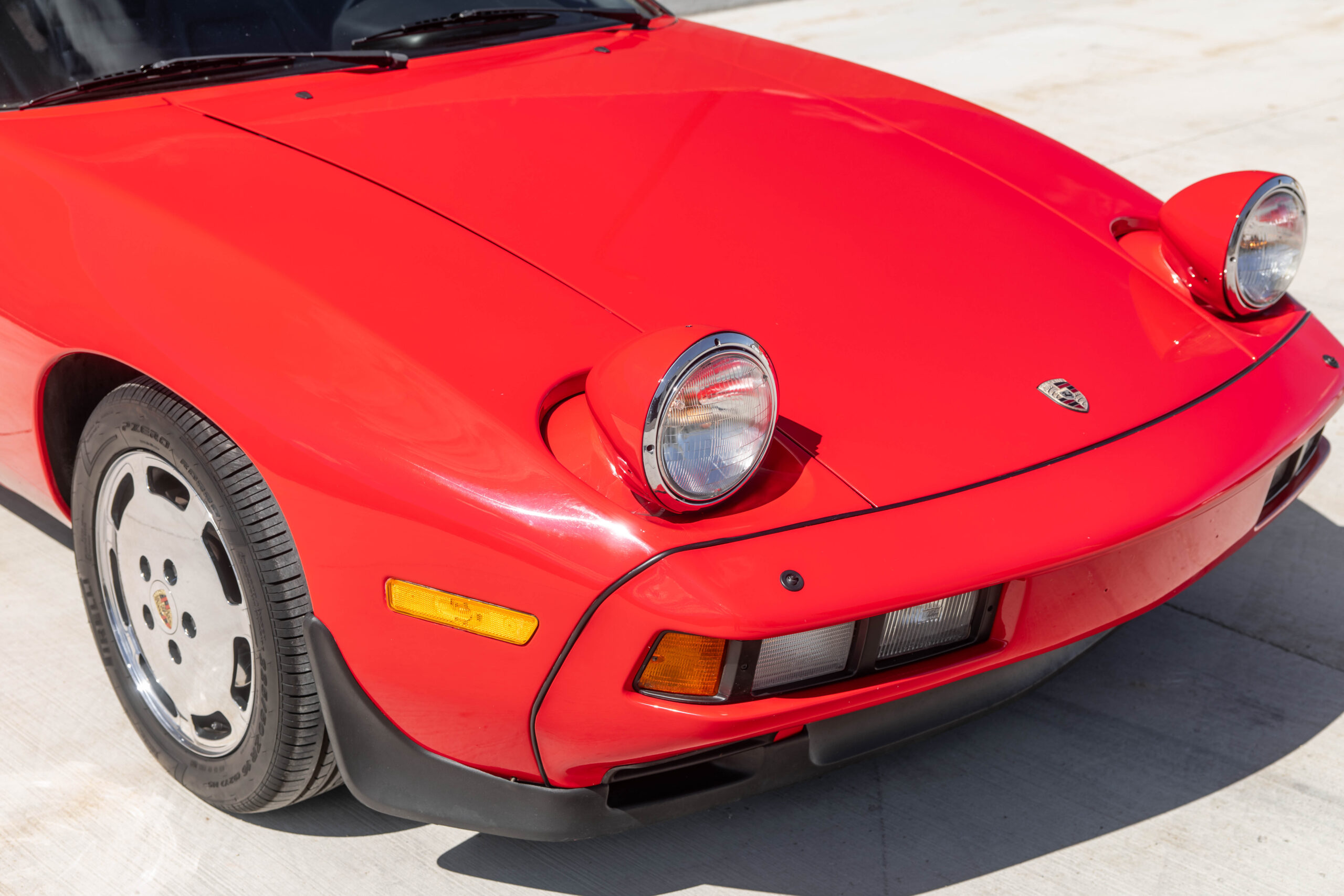 Image of Porsche 928