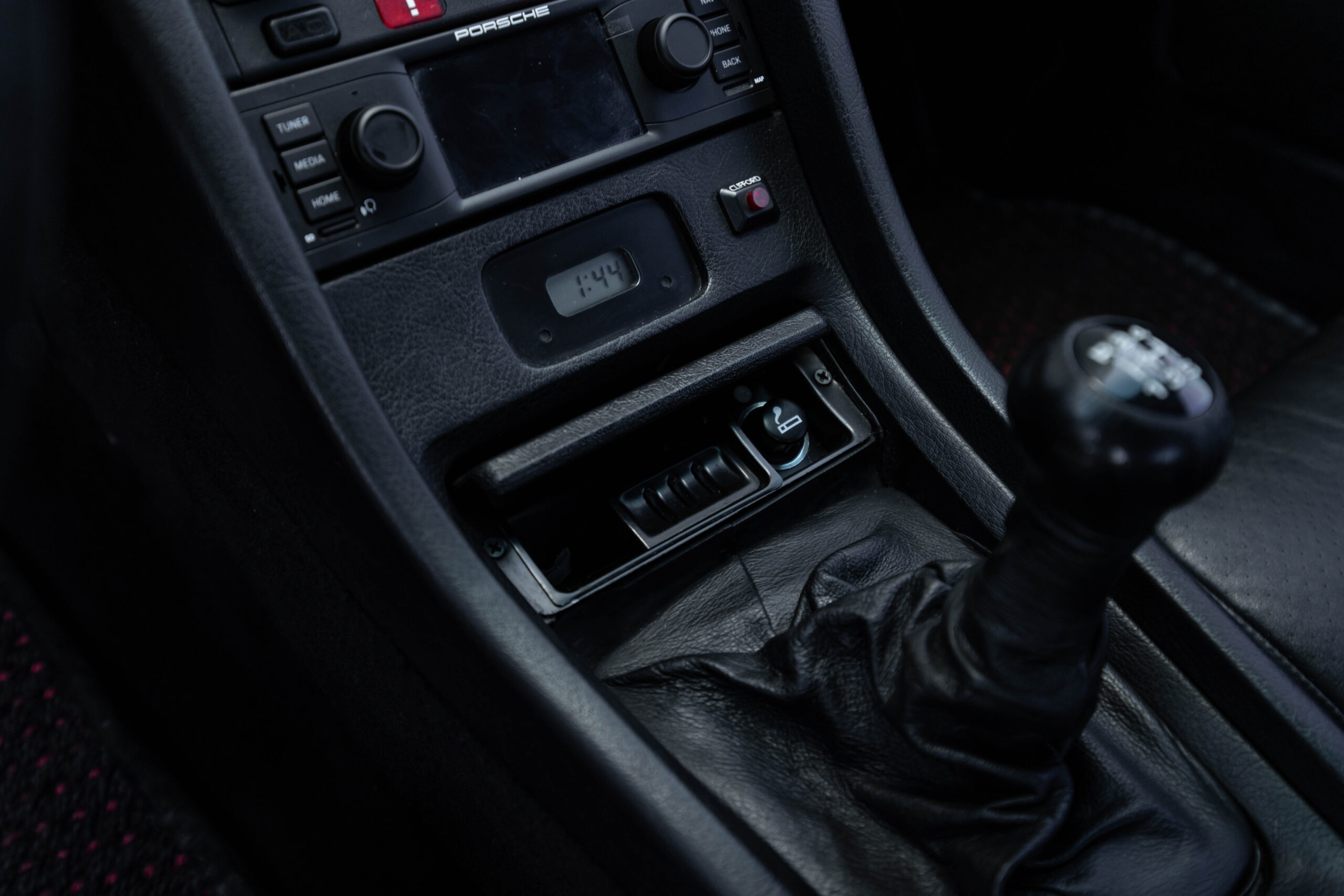 Image of Porsche 928