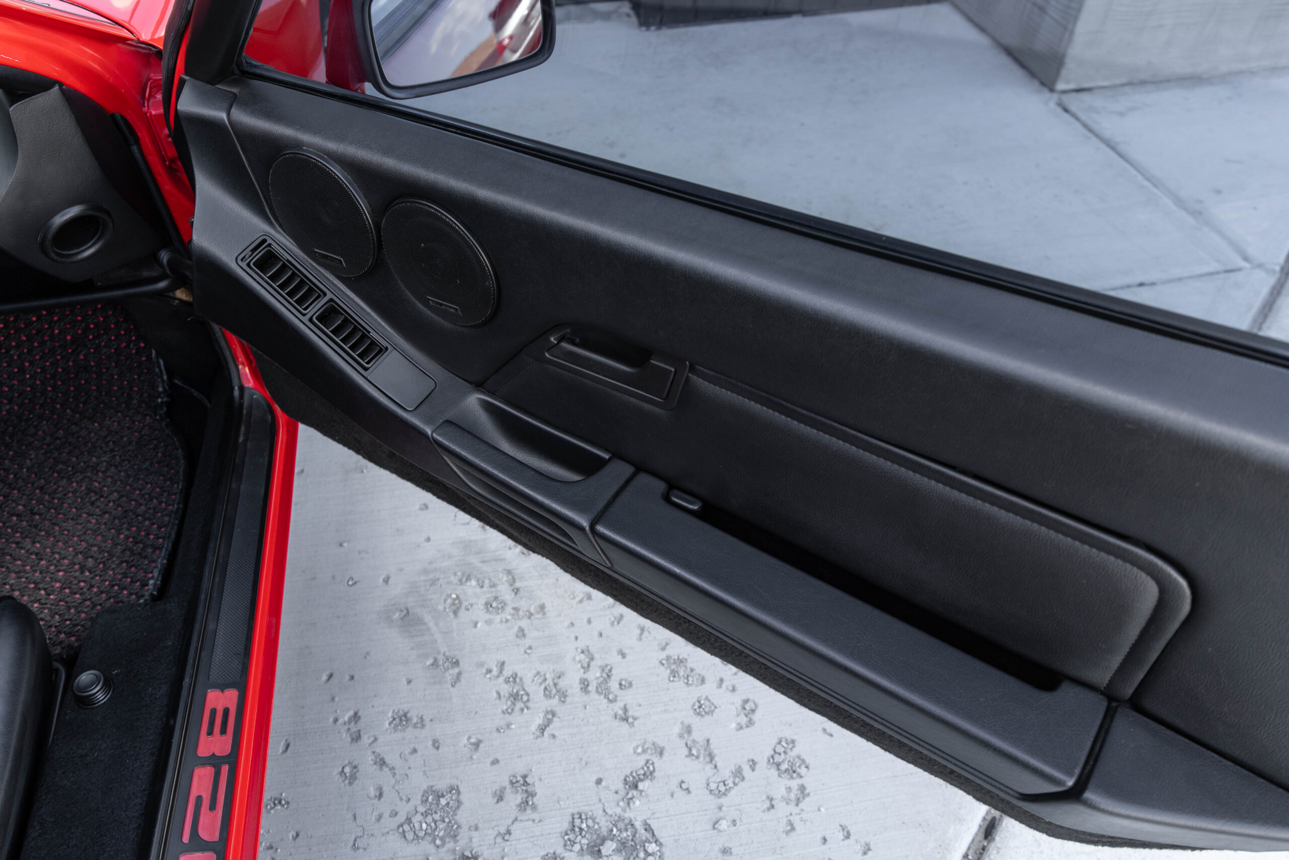 Image of Porsche 928