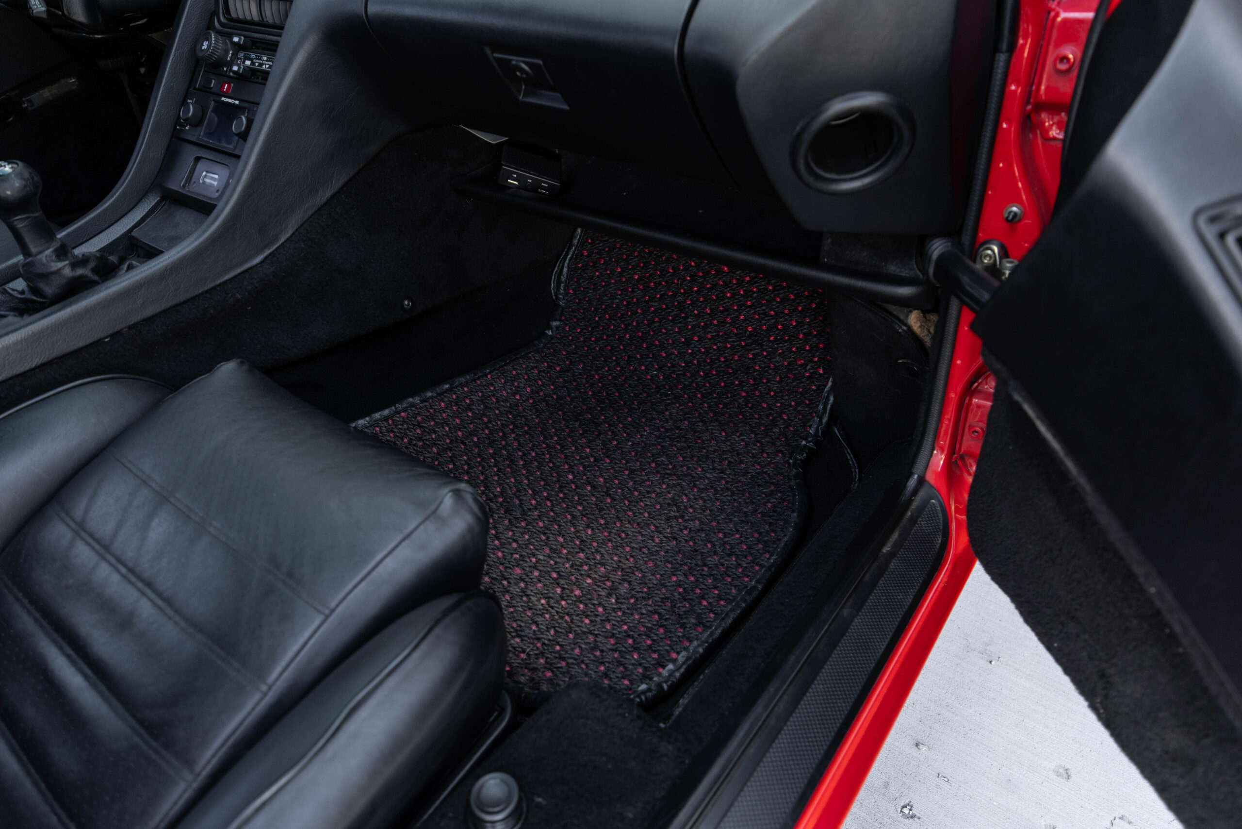 Image of Porsche 928